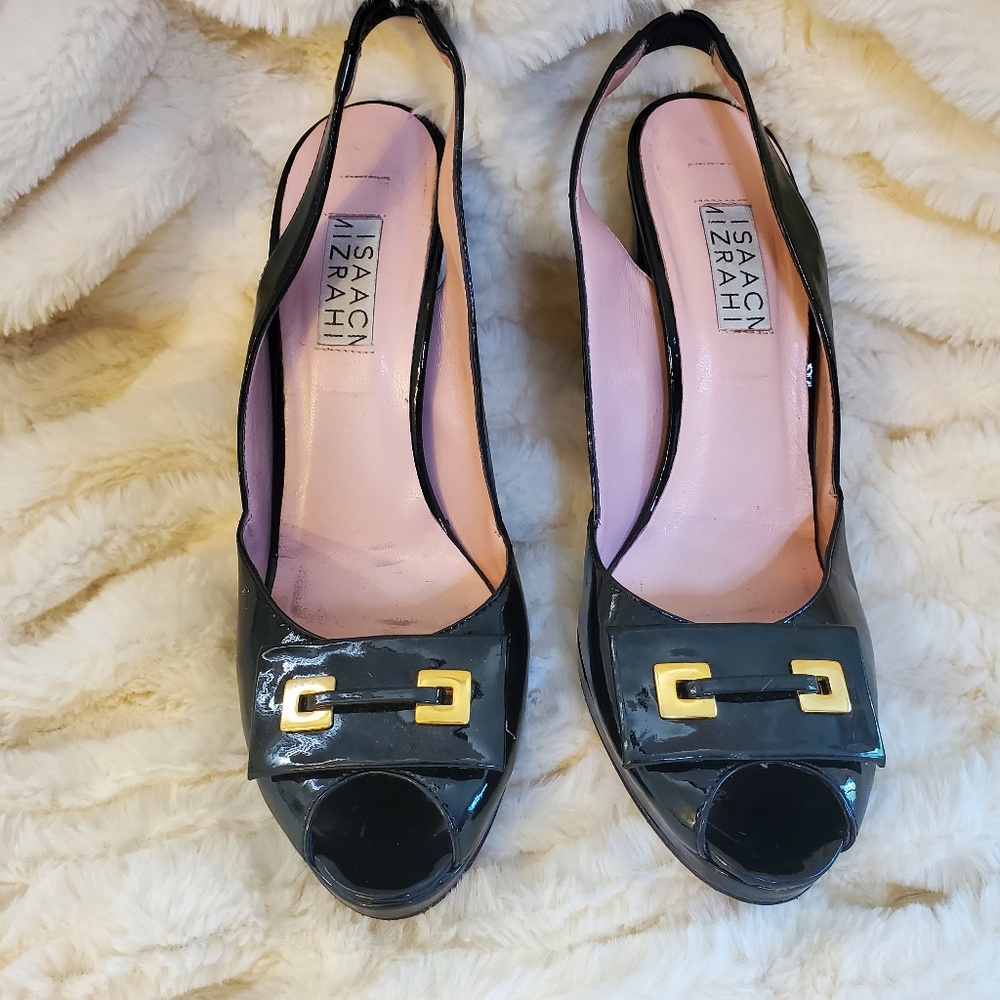 Isaac Mizrahi Black Patent Leather Italian Slingback Peep-toe Heels